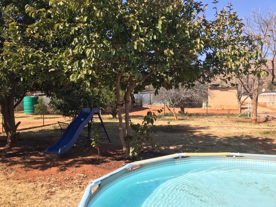 7 Bedroom Property for Sale in Rustenburg Rural North West